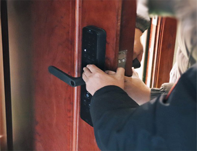 城中24小时上门开锁公司
